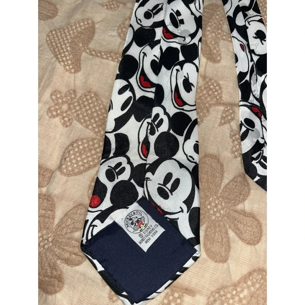 Vintage Balancine Mickey Mouse NeckTie The Tie Works Disney Black And White VTG‎